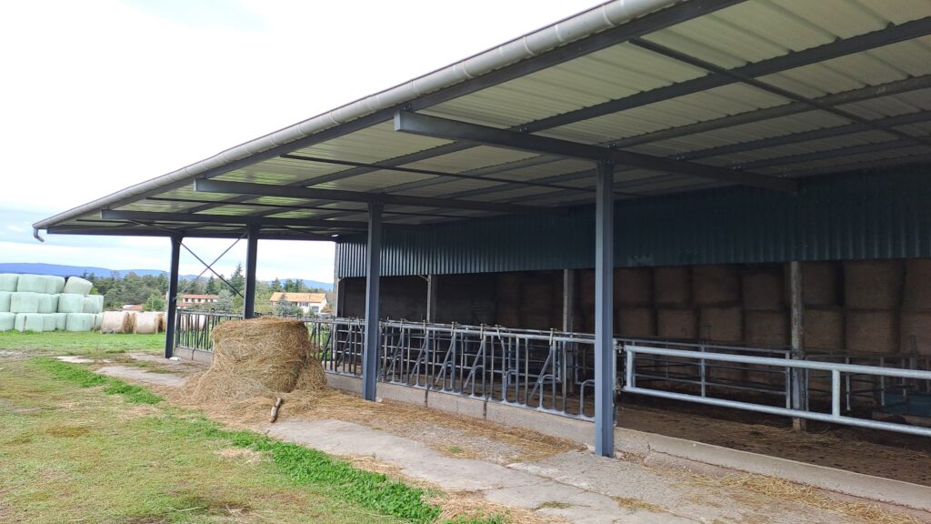 Extension bâtiment agricole métallique